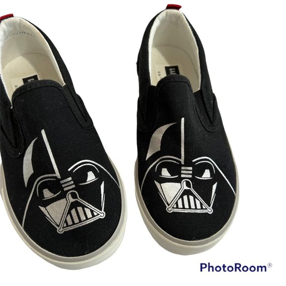 GAP Other - GAP STAR WARS DARTH VADAR SLIP ON SNEAKERS    SIZE 11